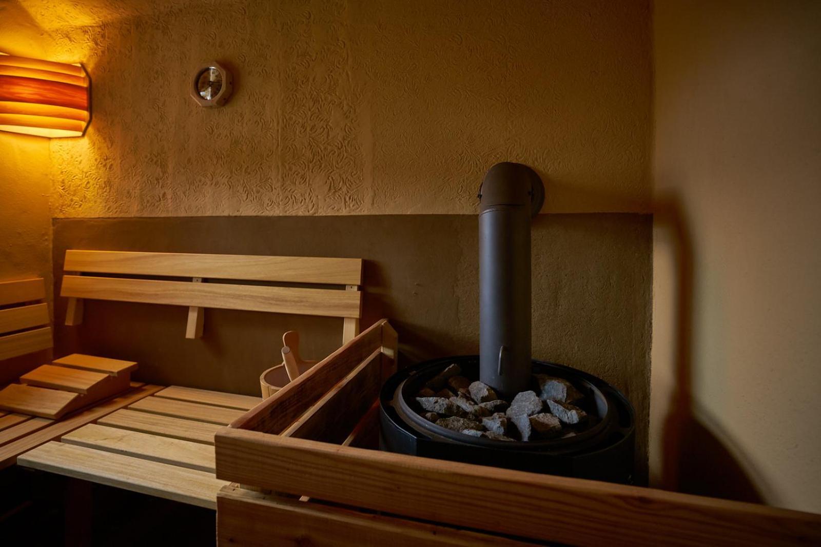 Hotel Olbernhau Mit Sauna - Kleines Landhotel Zur Ofenschenke Екстериор снимка