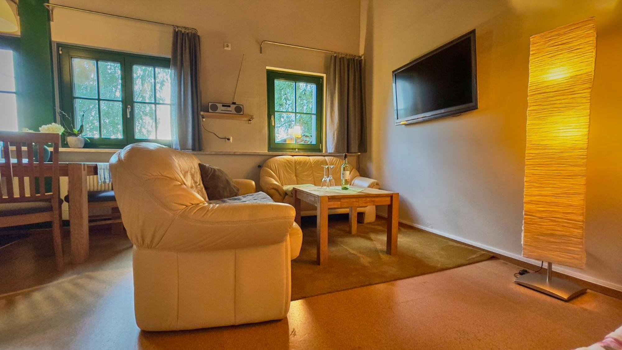 Hotel Olbernhau Mit Sauna - Kleines Landhotel Zur Ofenschenke Екстериор снимка
